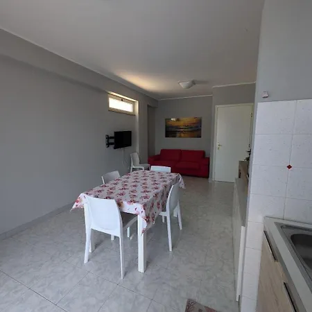 A Due Passi Dal Mare Apartamento